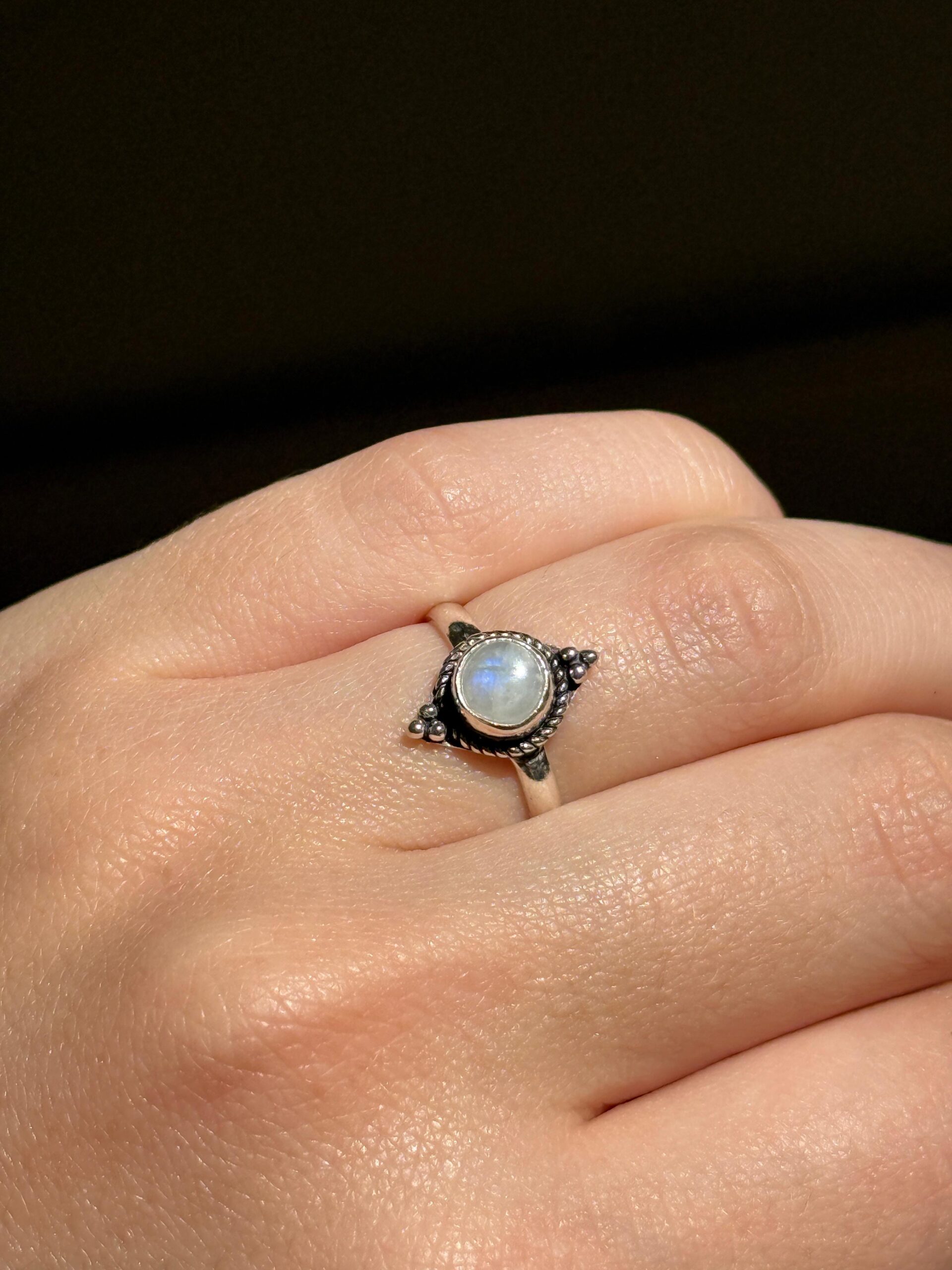 Silveren Ring Maansteen